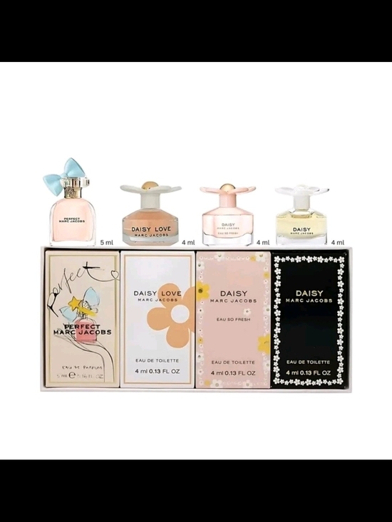 Marc Jacobs Other - Marc Jacobs Fragrance Set X4